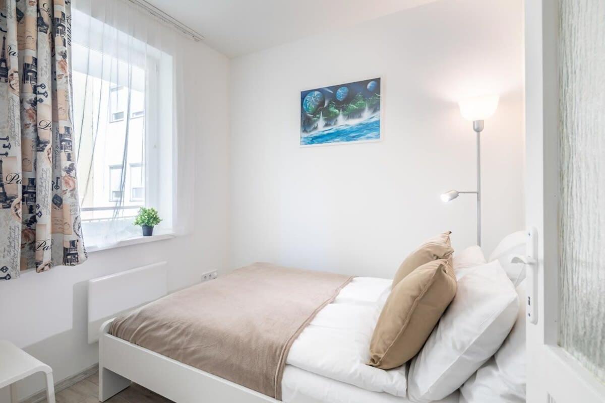 Convenient 2-Room Central Apartment Budapest Eksteriør billede
